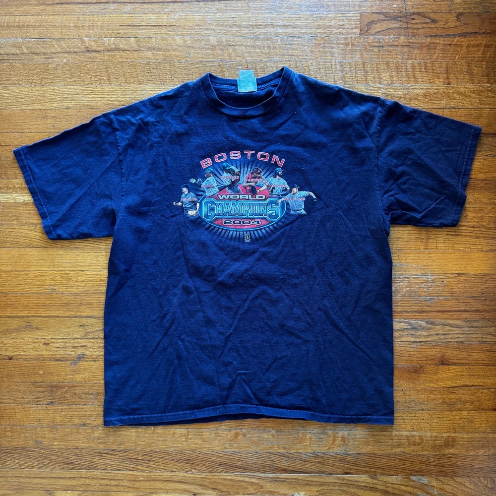 VTG Boston Red Sox 2004 World Series Champions T Shirt Men Navy Blue Tee